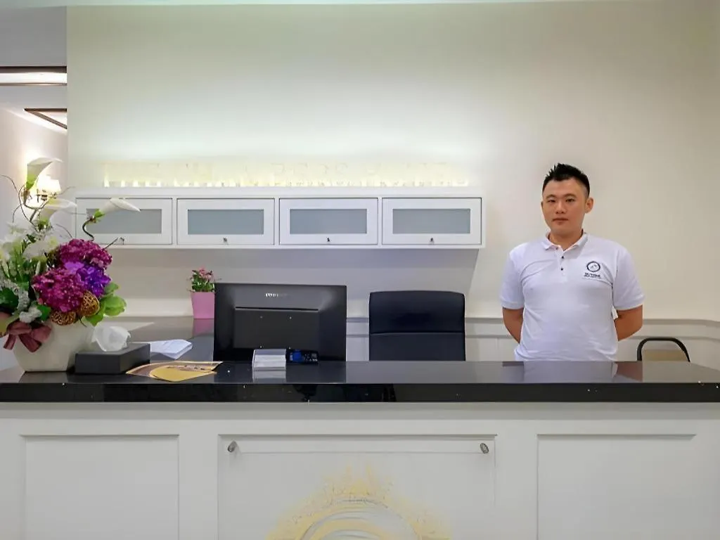 The Chambers Hotel George Town 2*,  Malaysia